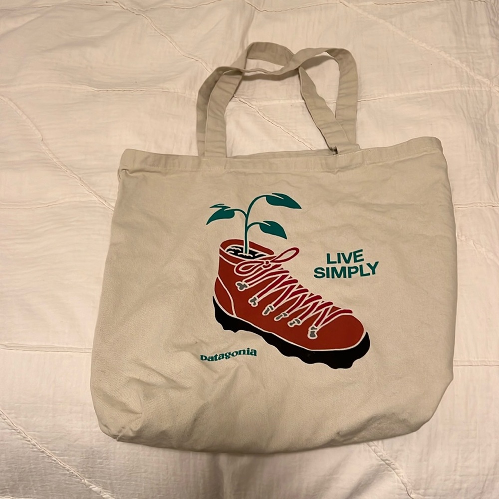 Patagonia canvas tote